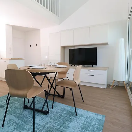 Le Botticelli By Tah, Hyper Centre, Parking, Wifi Apartment *